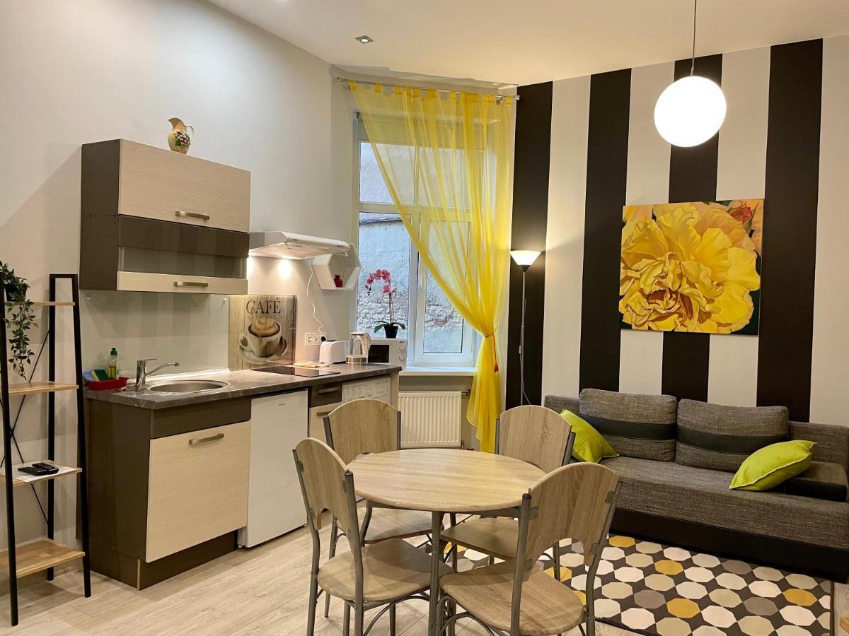 Modern-Style Flat 2 Apartment Riga Exterior photo